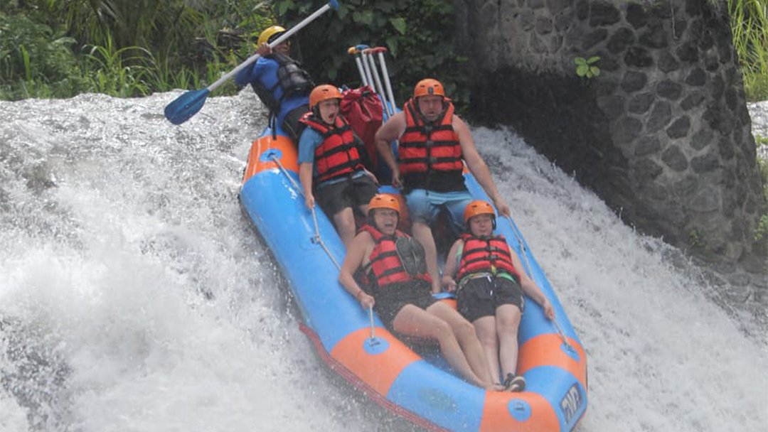 The 4-Meter Dam Slide